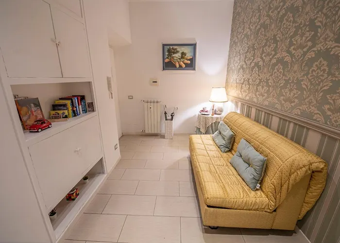 Appartement Refuge On Piazza Re Di -holiday Rome